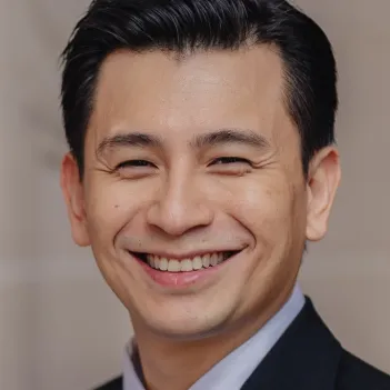 Troy Le